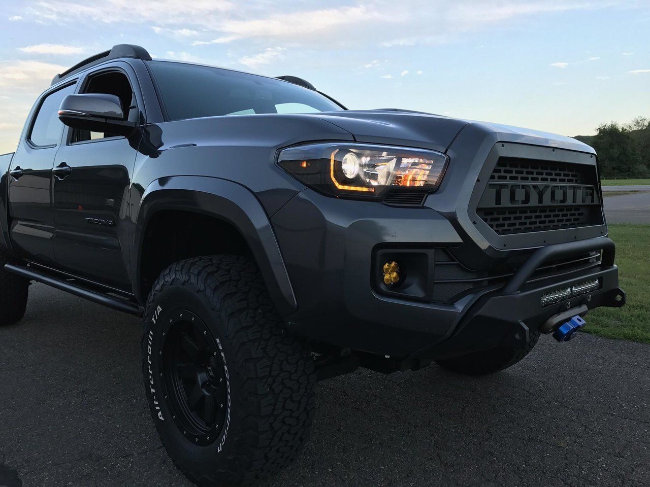 Tacoma Headlight Bulbs: Illuminate Your Drive